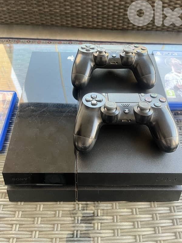 play station 4 fat 3