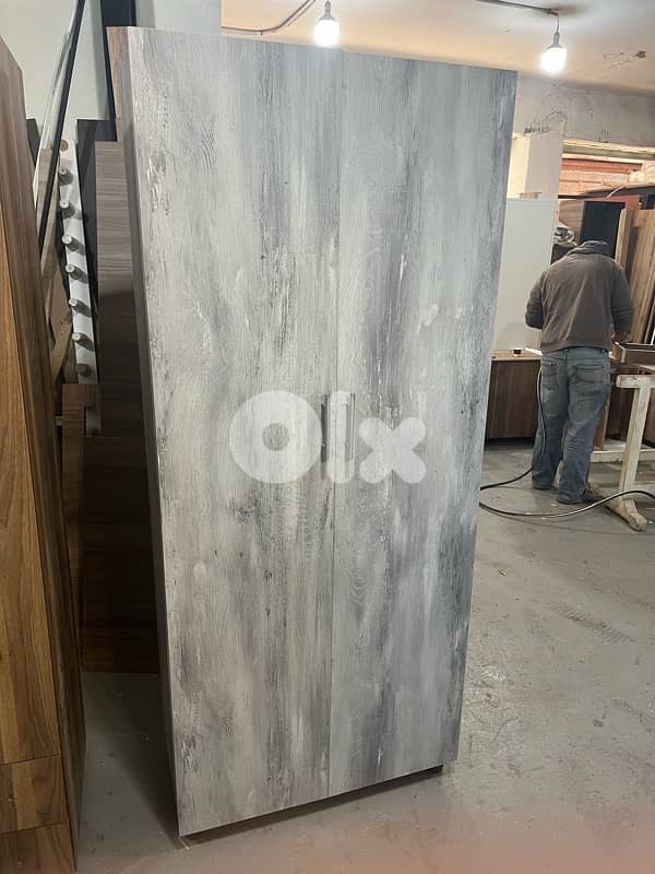 خزانة كلا رفوف جديدة من المعمل 1