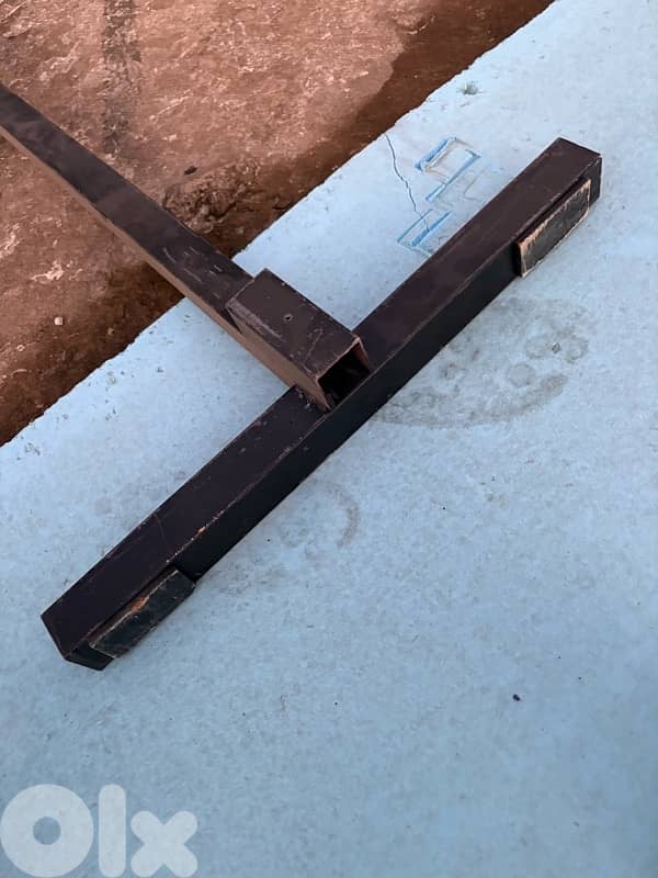 metal stands - حديد 5