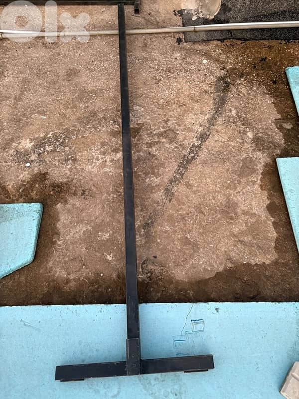 metal stands - حديد 13