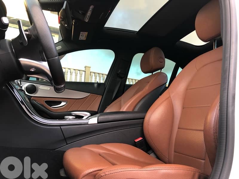 Mercedes-Benz C200 2019 one owner 0