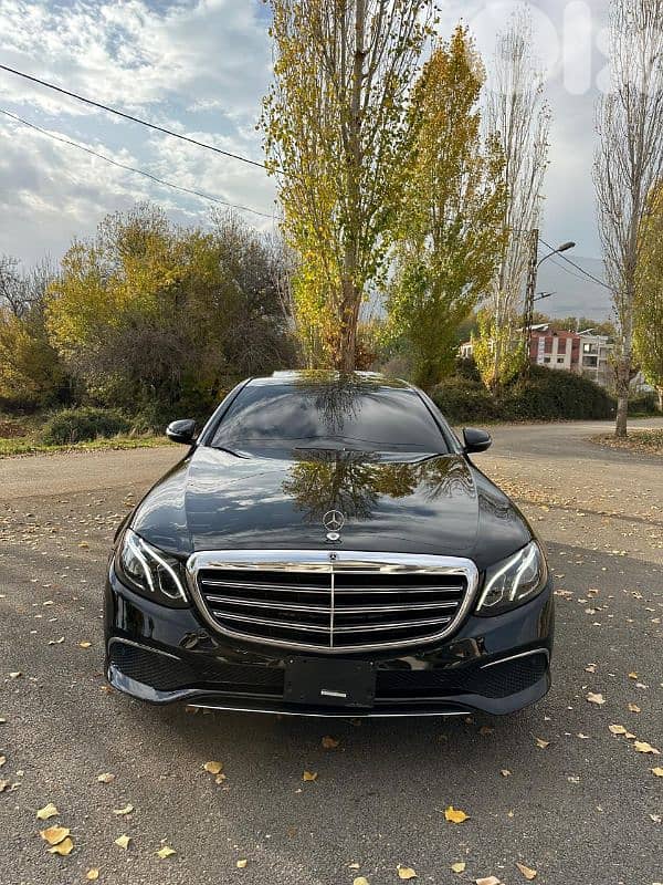 Mercedes-Benz E-Class 2017 0