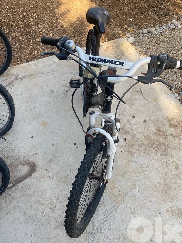 3 Trek 820 black + 1 hummer bike kids 8