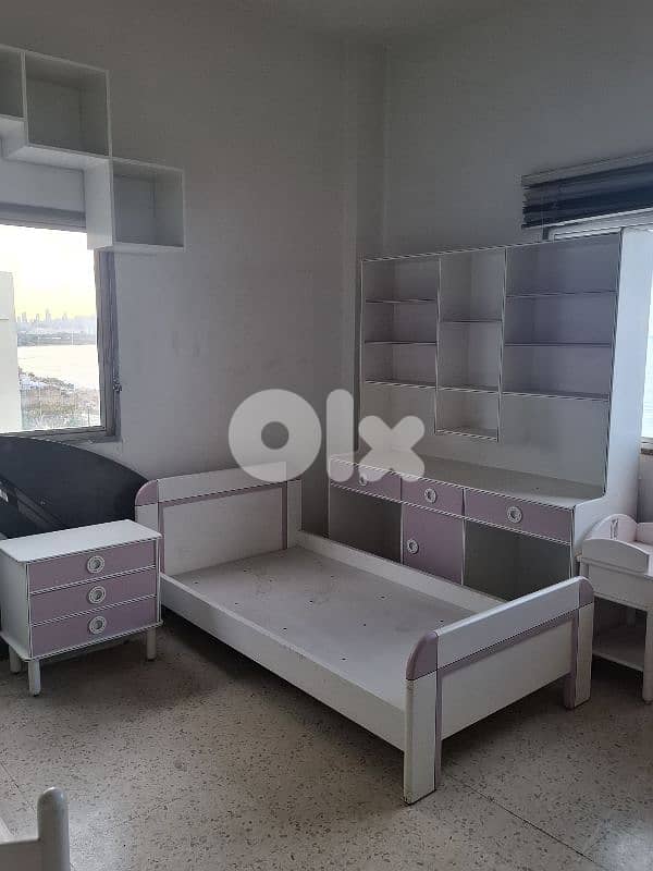 standard 2 beds with double desk 1