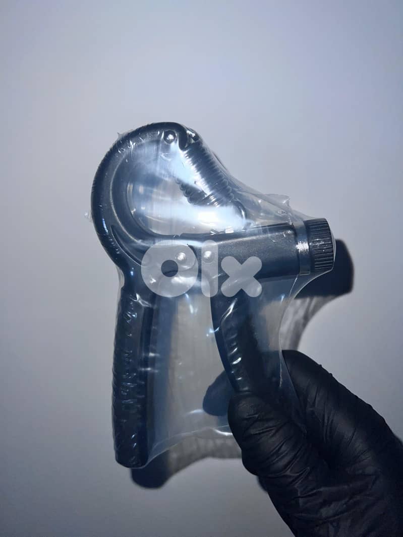 High Quality Adjustable Gripper from 5 to 60 KG 2