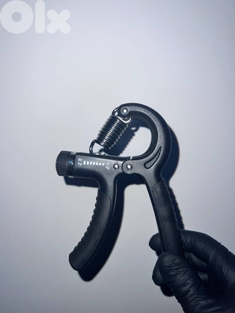 High Quality Adjustable Gripper from 5 to 60 KG 4
