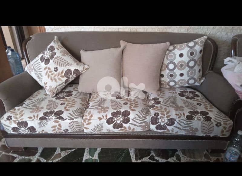 as new full living room 1