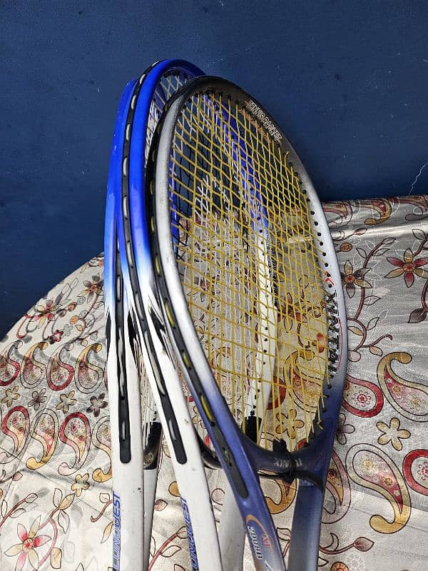 tennis racket 3