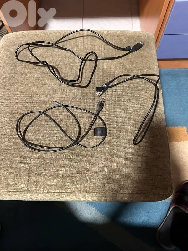 PS4 with CONSOLES AND CDS for sale 6