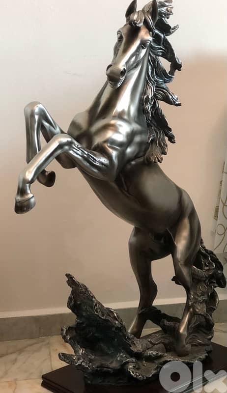 حصان تحفة جديدة 1