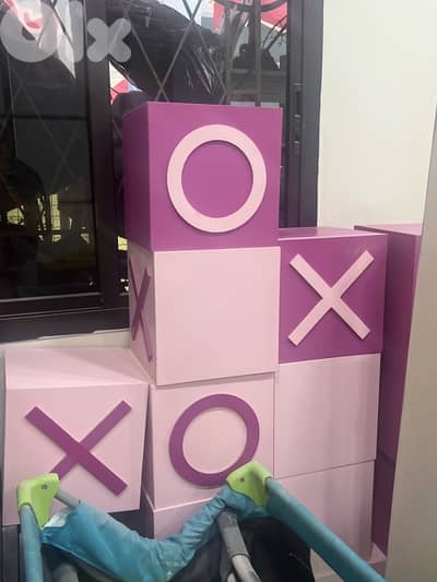 wood XOXO for playgrounds