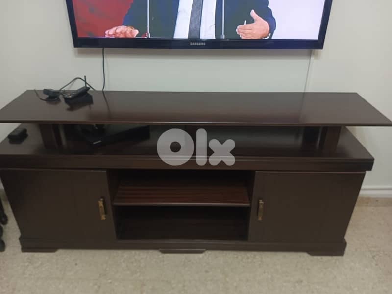 tv unit 1