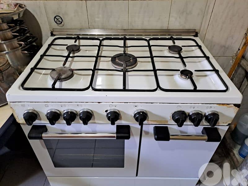 فرن غاز ايطالي 0