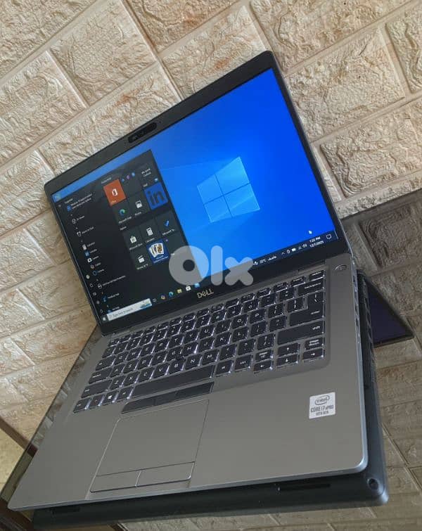 i7 generation 10 16GB ram Like New 0