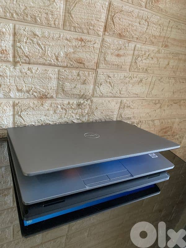 i7 generation 10 16GB ram Like New 3