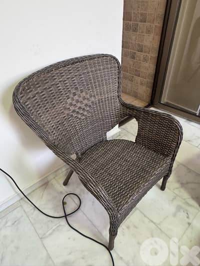 balcony bamboo salon