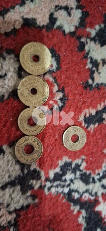 عملة لبنانية معدنية قديمة للبيع 1