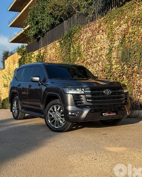 Toyota Land Cruiser 2023 0