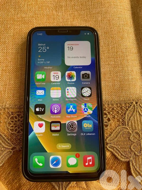 تلفون أيفون xs مغير شاشة بلا فيس أيدي مستعمل نضيف السعر 100$ 3