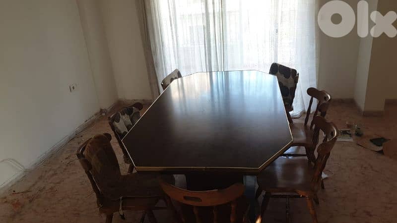 سفرا 8كراسي انتيك 1