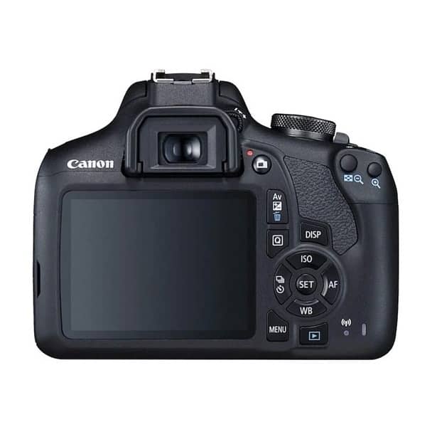 Canon EOS 2000D 1