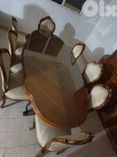 سفرا 8كراسي وفترين