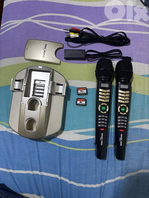 Magic Sing ET23KH HD Wireless Karaoke System•2 Mics•Many songs 2