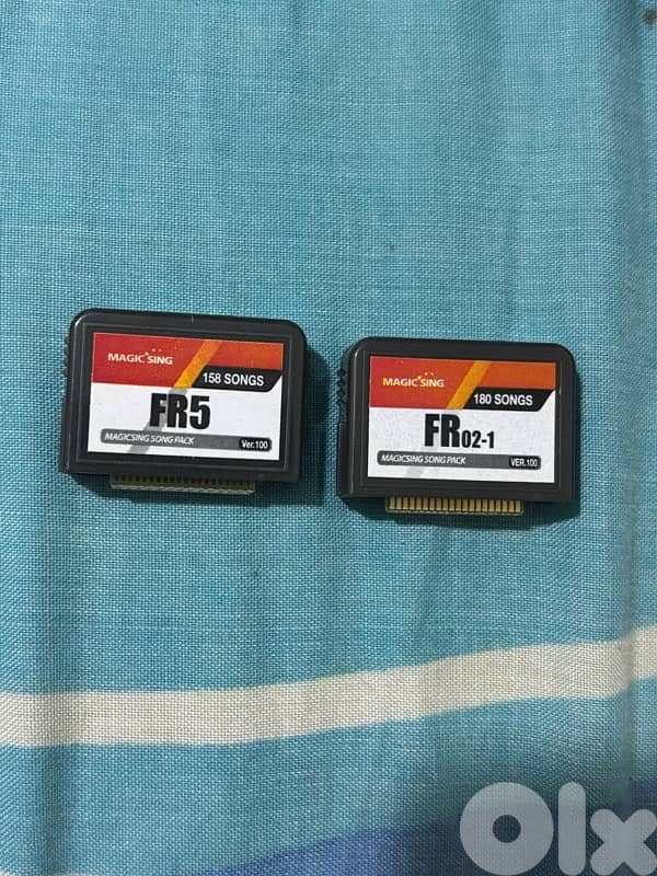 Magic Sing ET23KH HD Wireless Karaoke System•2 Mics•Many songs 7