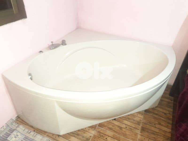 baniyo jdid ma3 Chessi hadid 150$ 1