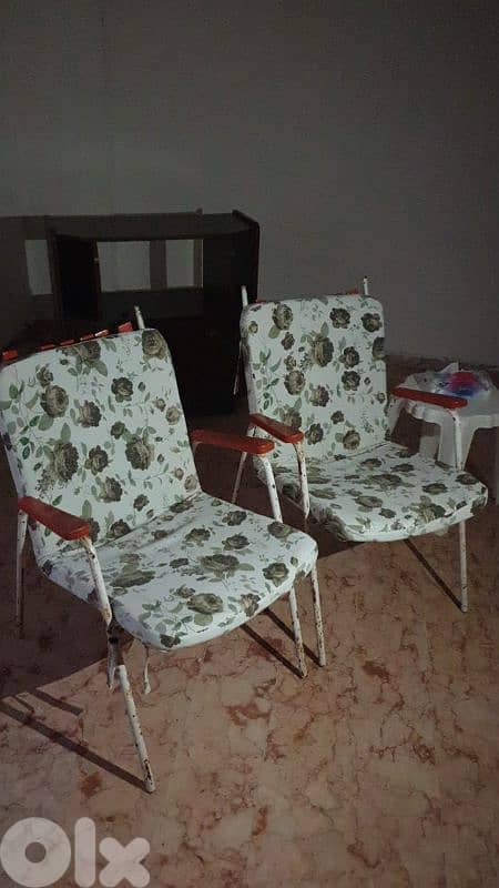 كراسي عدد 2حديد 0