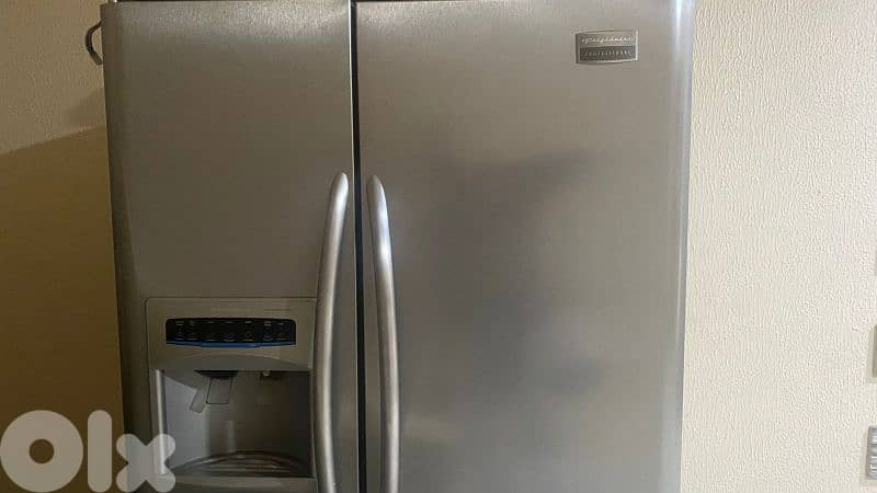 Frigidaire fridge 4