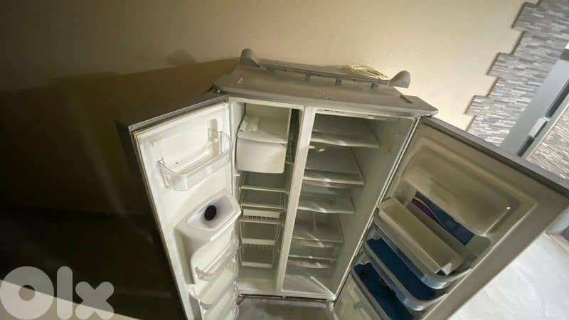 Frigidaire fridge 5