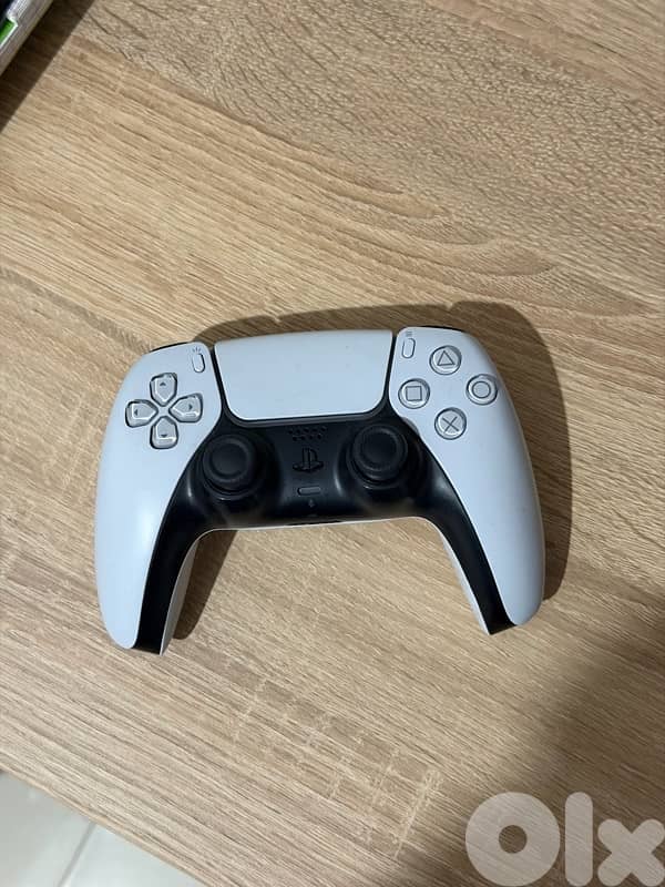 PlayStation 5 controller 0