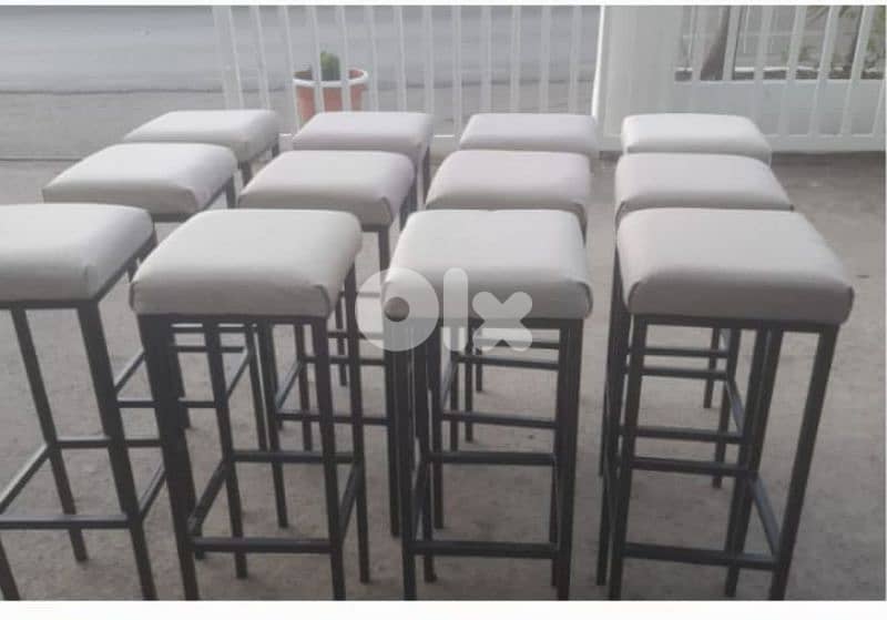 كراسي باراوروبي شبه جديد 0