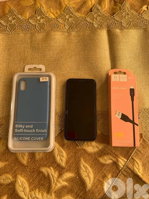 تلفون أيفون xs مغير شاشة بلا فيس أيدي مستعمل نضيف السعر 115$ 1