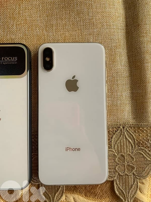 تلفون أيفون xs مغير شاشة بلا فيس أيدي مستعمل نضيف السعر 115$ 11