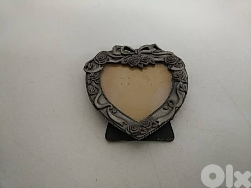 Old small frame - Not Negotiable 1