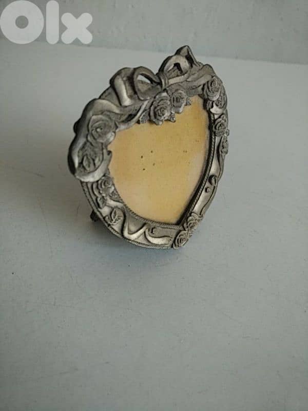 Old small frame - Not Negotiable 2