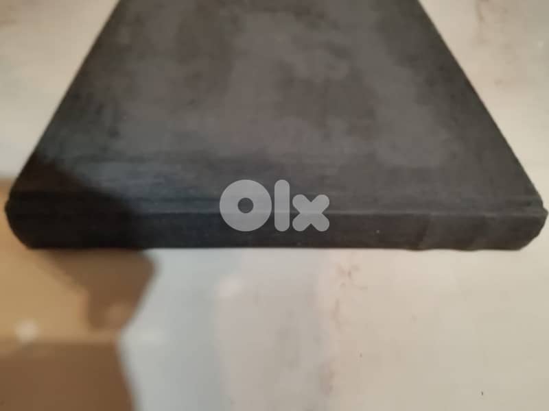 كتاب ذاكرة بيروت لايمن تراوي يحتوي على صور لبيروت قبل وبعد الحرب الاهل 14