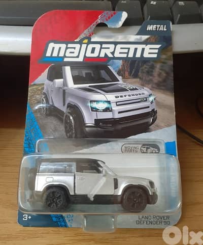 Land Rover Defender 90 Majorette diecast car model 1;64