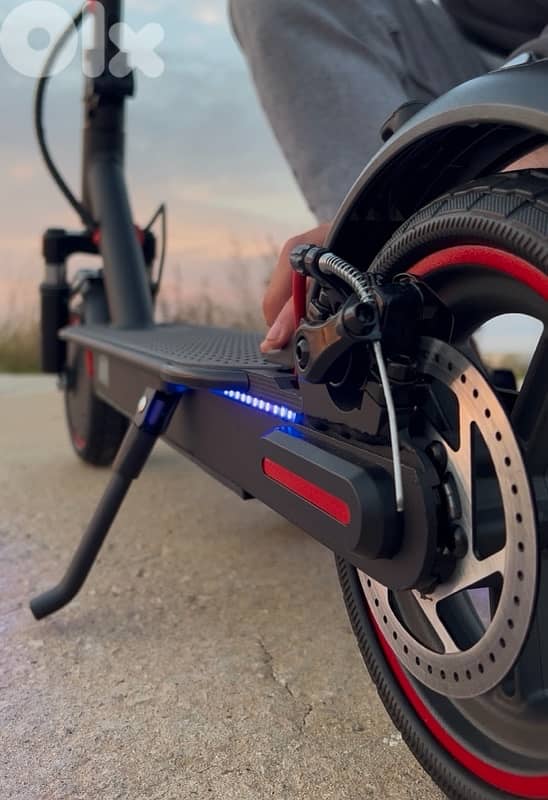 Electric Scooter 35KM Speed with Front Suspension & Two Side Strip LED 3