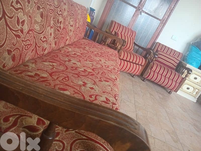 طقم شبه جديد ٦ قطع 3