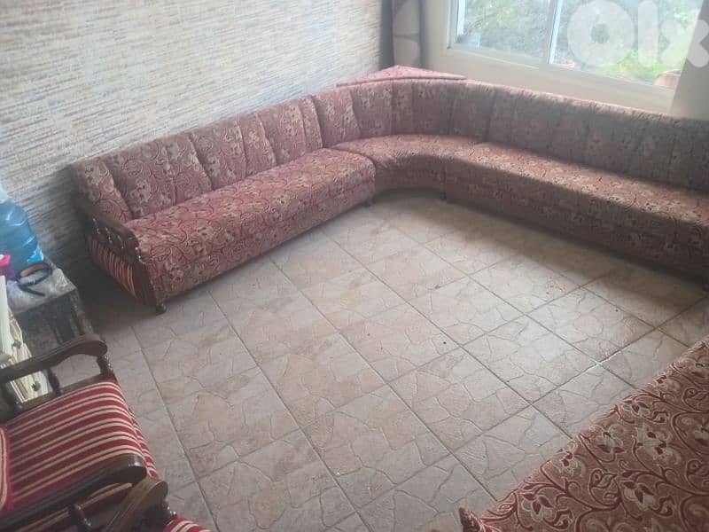 طقم شبه جديد ٦ قطع 5