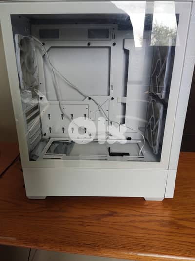 EMPTY LANCOOL 205 Mesh C White ARGB Mid-Tower Case