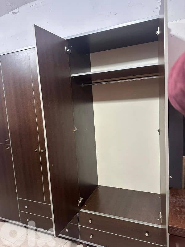 خزانة شغل توصاية عدد اتنين شبه جديد 2