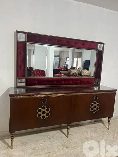 اوضة سفرة ملكية خشب زان ولاتي كلا ملبسة قشر