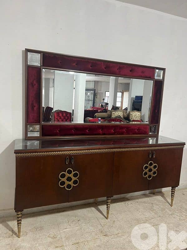 اوضة سفرة ملكية خشب زان ولاتي كلا ملبسة قشر 0