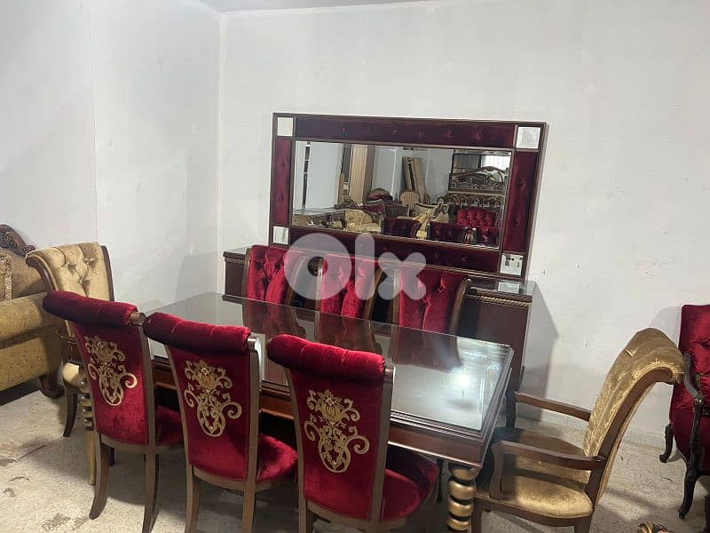 اوضة سفرة ملكية خشب زان ولاتي كلا ملبسة قشر 4