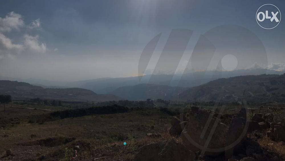 Prime Location LAND in Bakich with STUNNING Viewأرض في باكيش ١٢٥٠ م ٢ 5