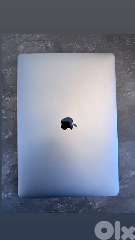 Macbook pro  16 inch 0